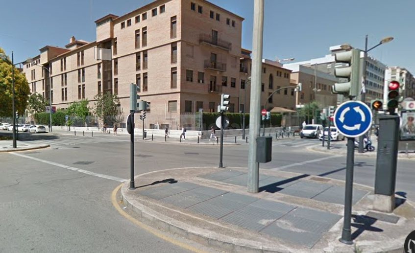 Local comercial 500m² en alquiler - Algiros