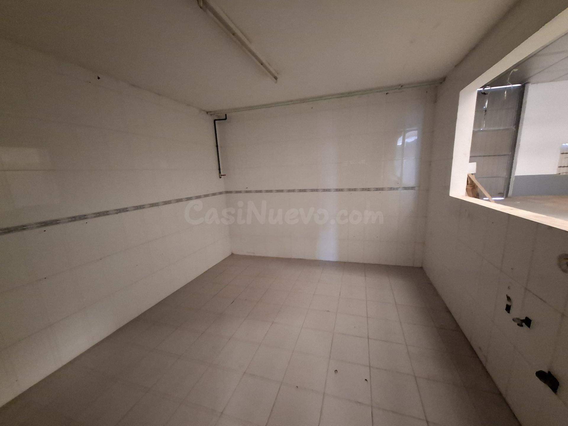 Nave industrial 700m² en alquiler - ­gono Industrial Barrio  - foto 4