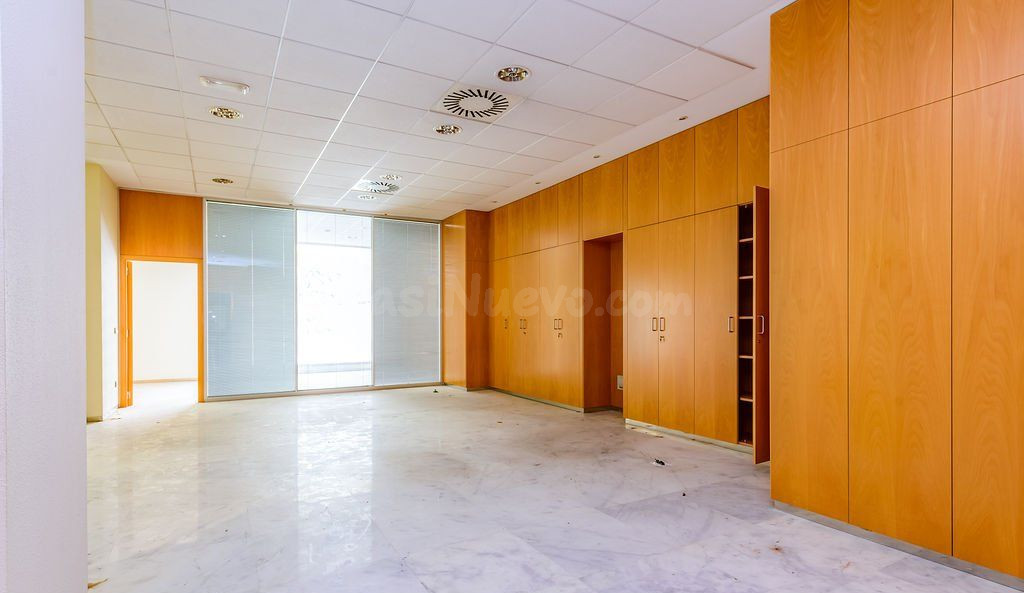 Local comercial 196m² en alquiler - Centro - foto 2