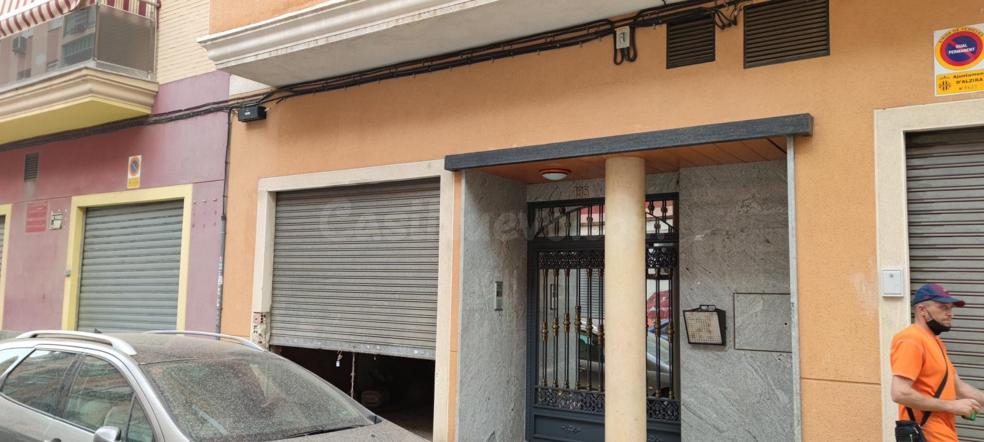Local comercial 192m² en venta - Sagrada familia