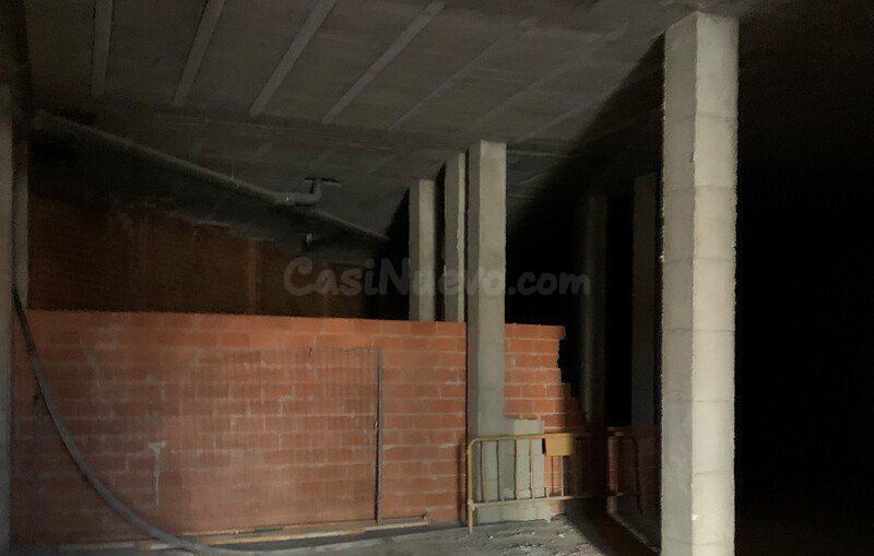 Local comercial 803m² en venta - Utiel - foto 2