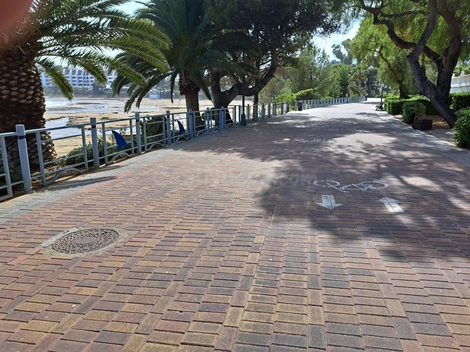 Local comercial 80m² en venta - Urbanizacion las fuentes - foto 3