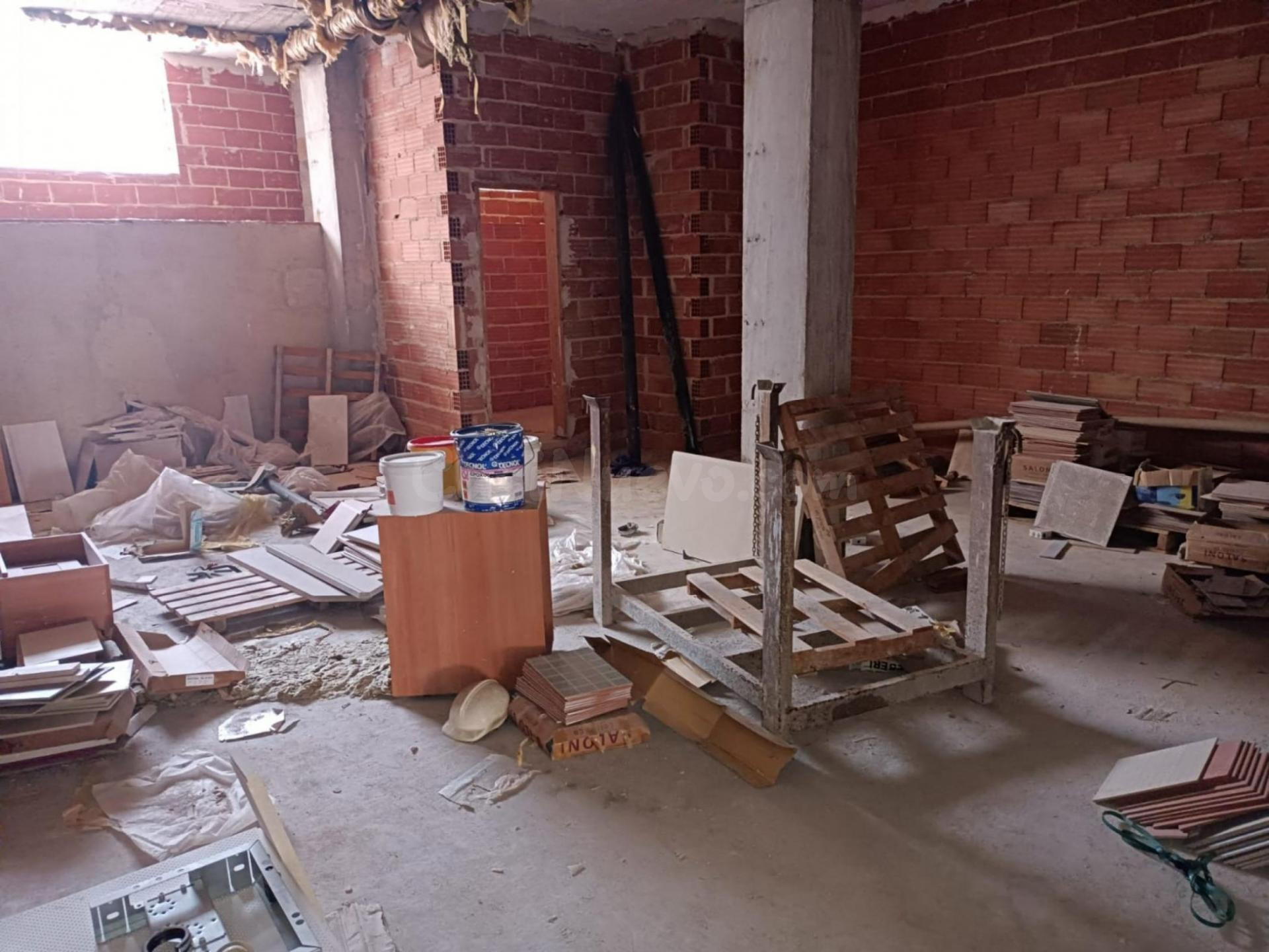 Local comercial 1032m² en venta - Comunidad valenciana - foto 2
