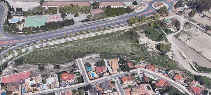 Terreno urbano 99m² en venta - Urbanizaciones