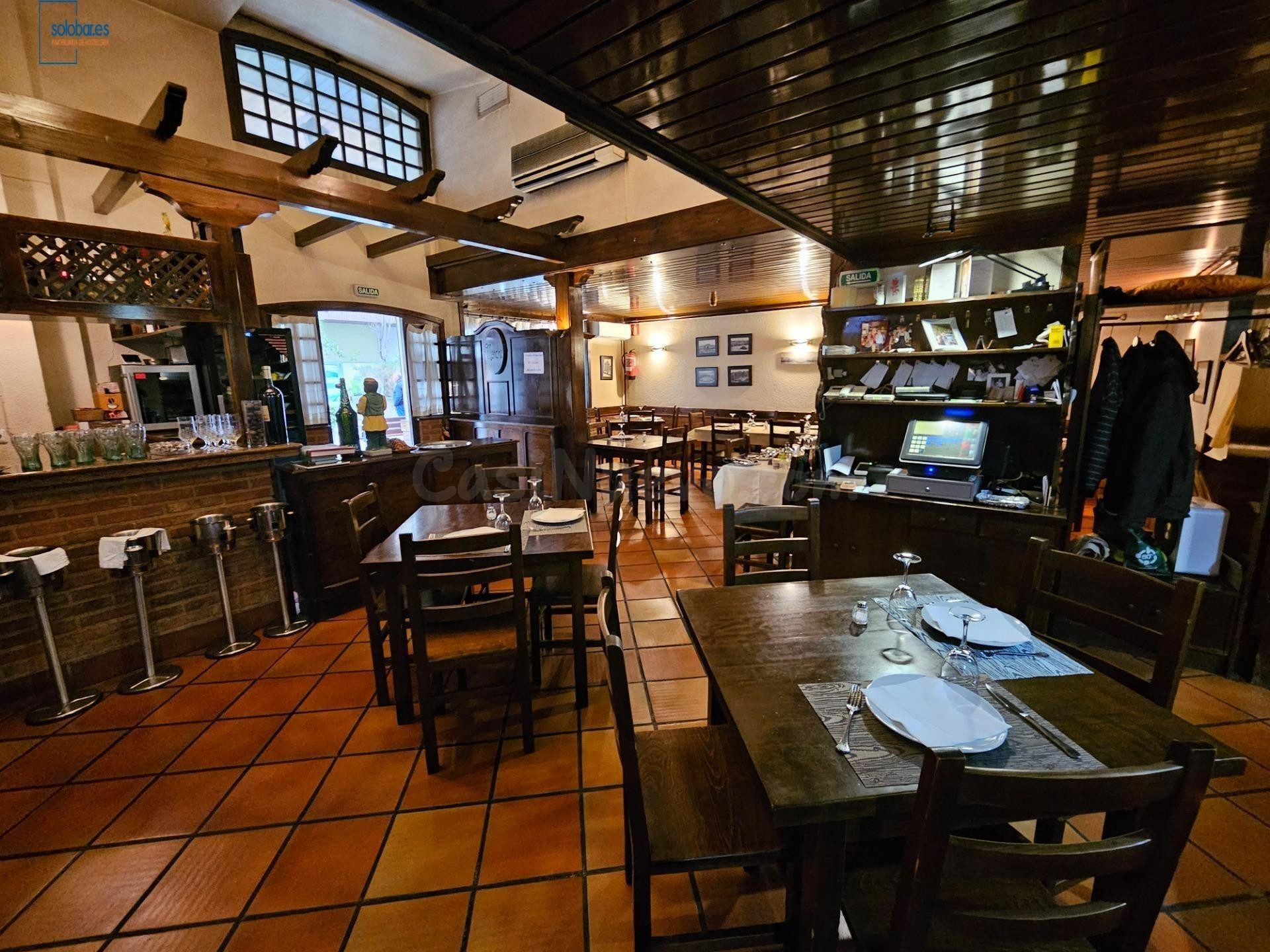 SOLOBAR TRASPASA ASADOR