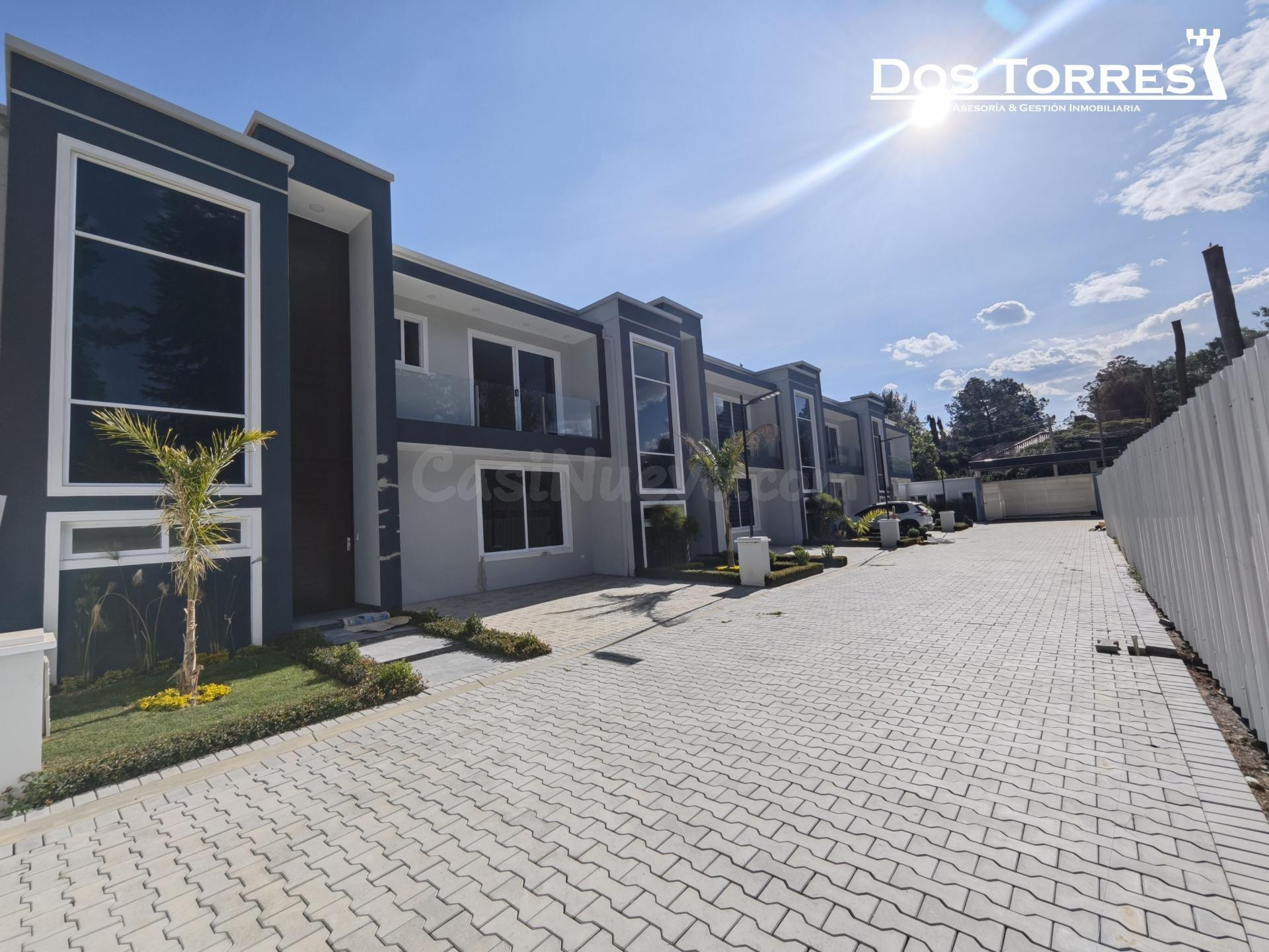 Casa 3 habitaciones 190m² en venta - Tiquipaya