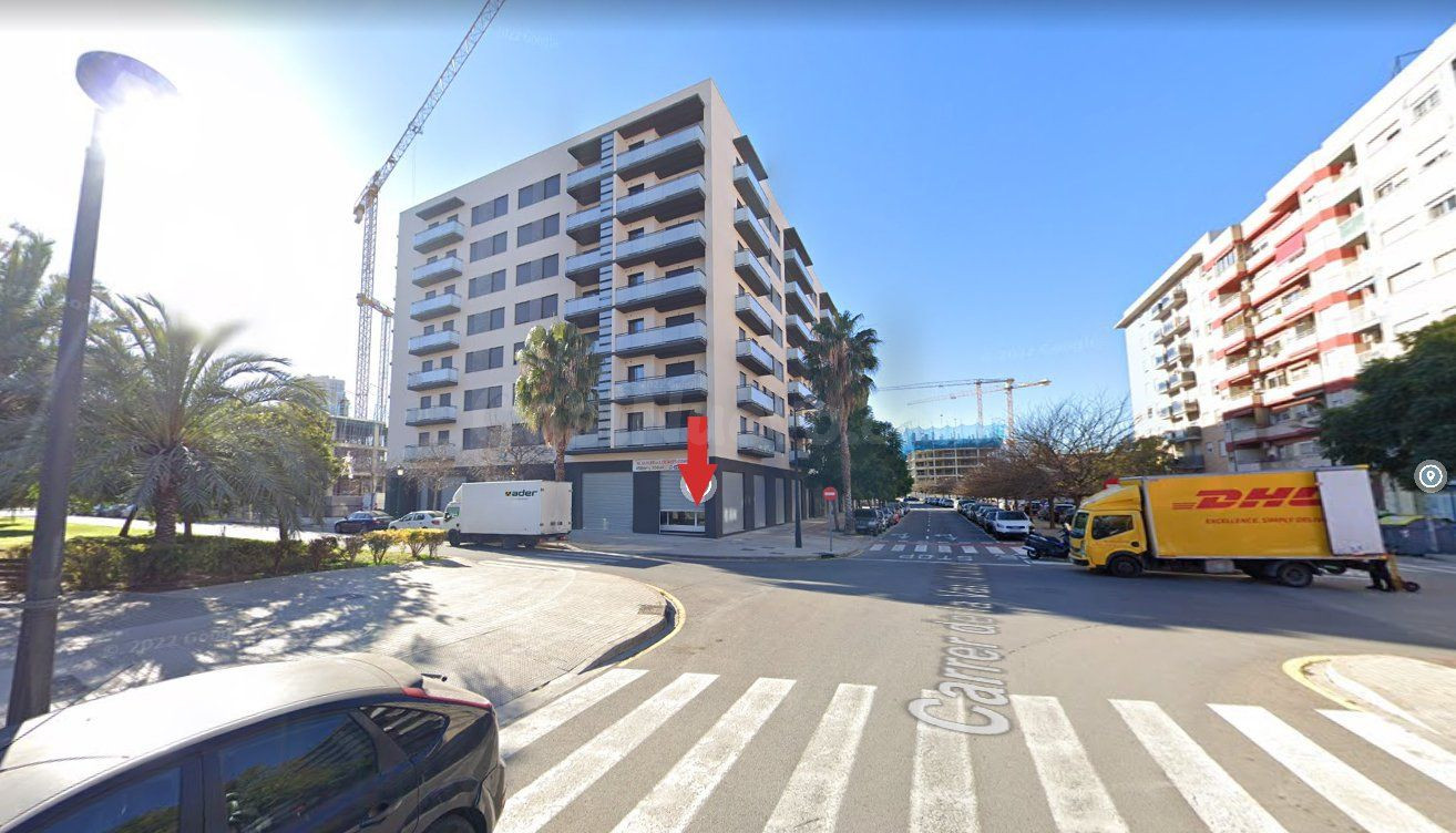 Local comercial 475m² en alquiler - Patraix