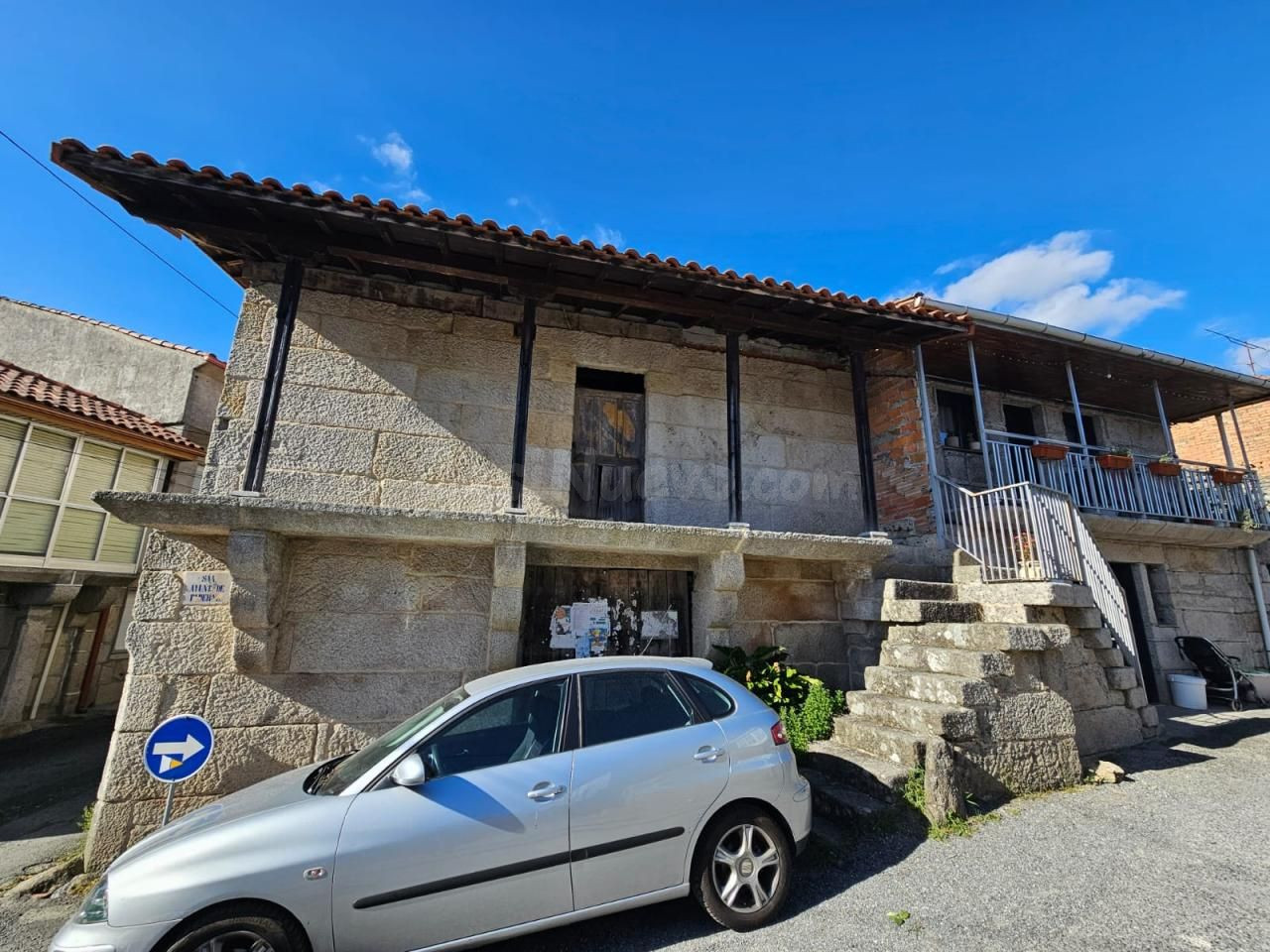 OPORTUNIDAD !!! SE VENDE CASA EN EN PADERNE DE ALLARIZ - foto 2