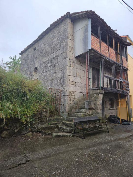 !!!OPORTUNIDAD!!! Casa para restaurar en la Ribeira Sacra.