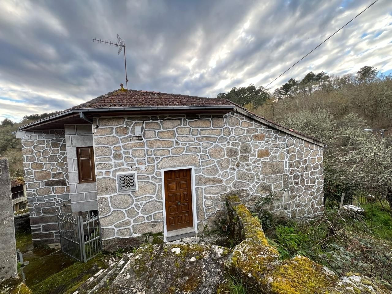Casa a 10 minutos de Orense dirección hacia Palmes