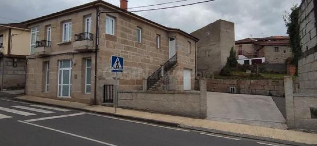OPORTUNIDAD!!! SE VENDE CASA EN TOEN