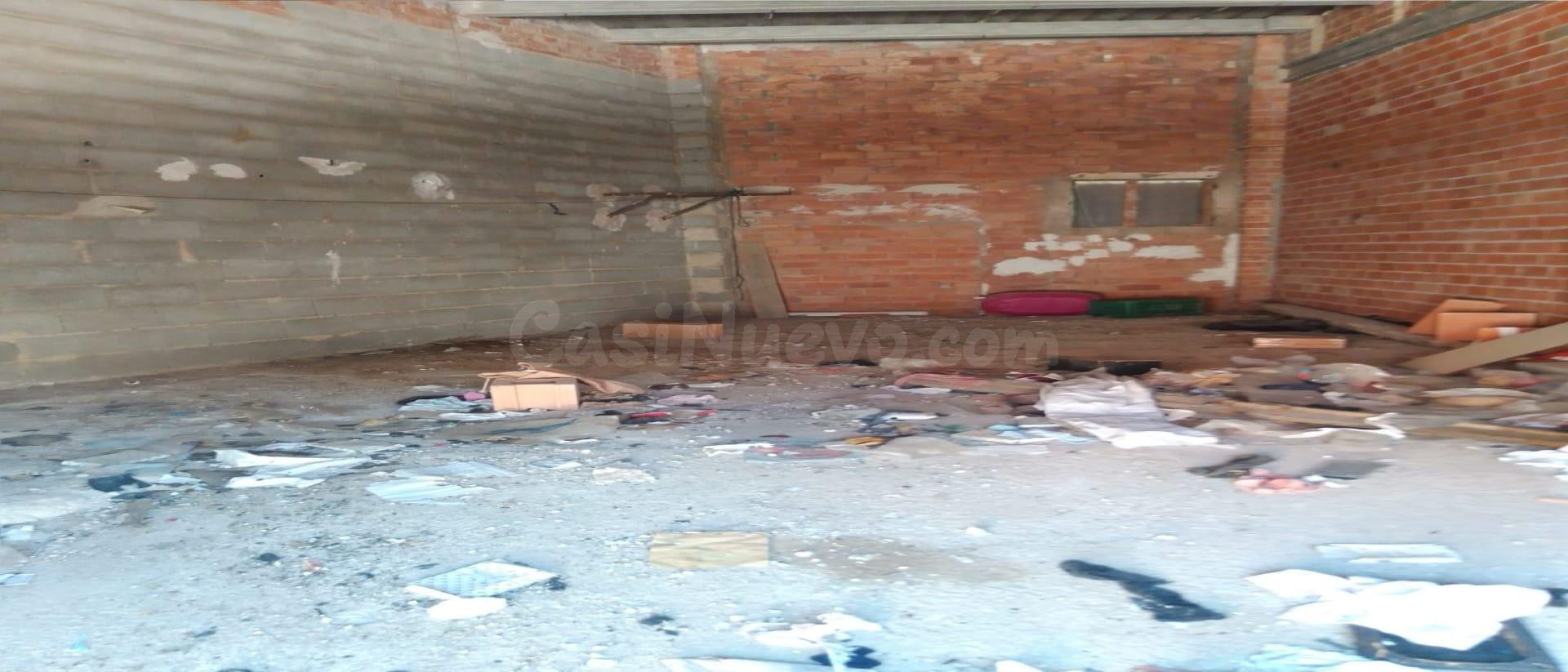 Local comercial 166m² en venta - Llanera de ranes - foto 5