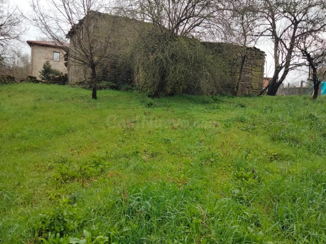 OPORTUNIDAD !!! SE VENDE CASA EN AMOEIRO