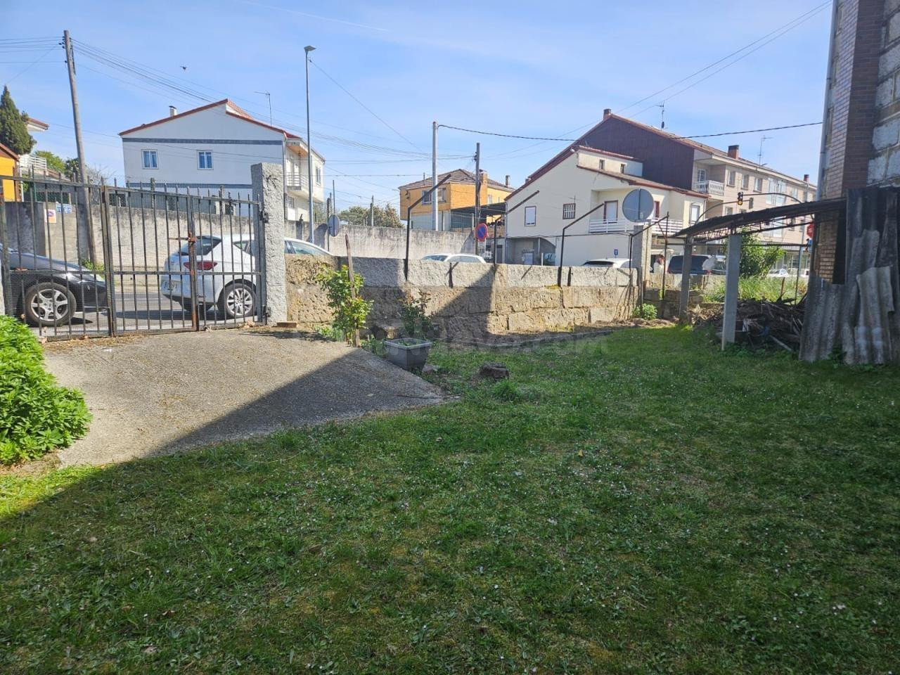 OPORTUNIDAD!!! SE VENDE CASA EN REBOREDO