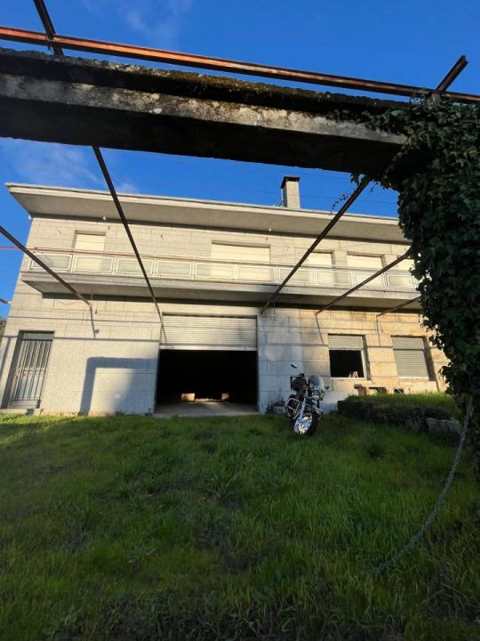 OPORTUNIDAD!!! SE VENDE CASA EN VILARNAZ - foto 2