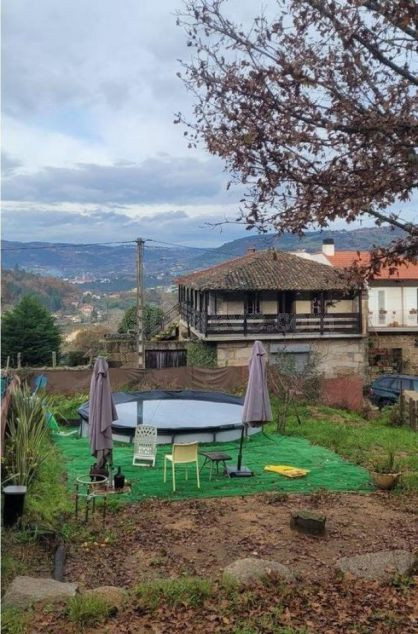 OPORTUNIDAD!!! SE VENDE CASA RURAL  CON TERRENO  EN ALONGOS