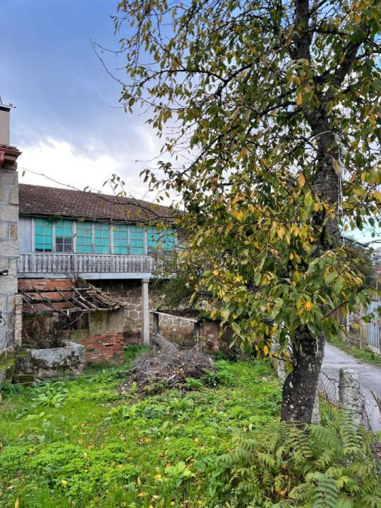 OPORTUNIDAD!!!SE VENDE CASA SEÑORIAL EN PIÑOR