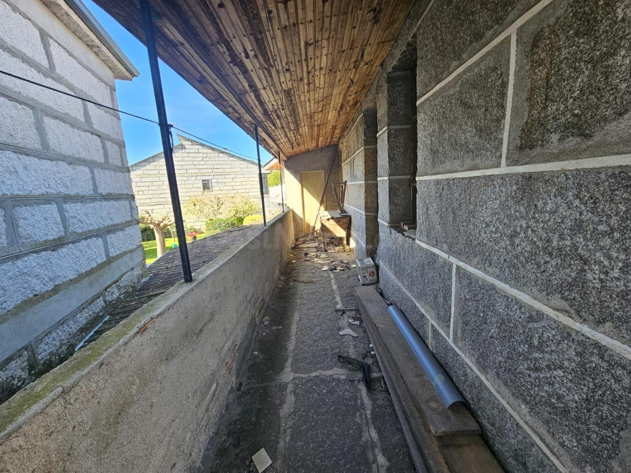 OPORTUNIDAD!!! SE VENDE CASA PARA REFORMAR EN REBOREDO. - foto 2