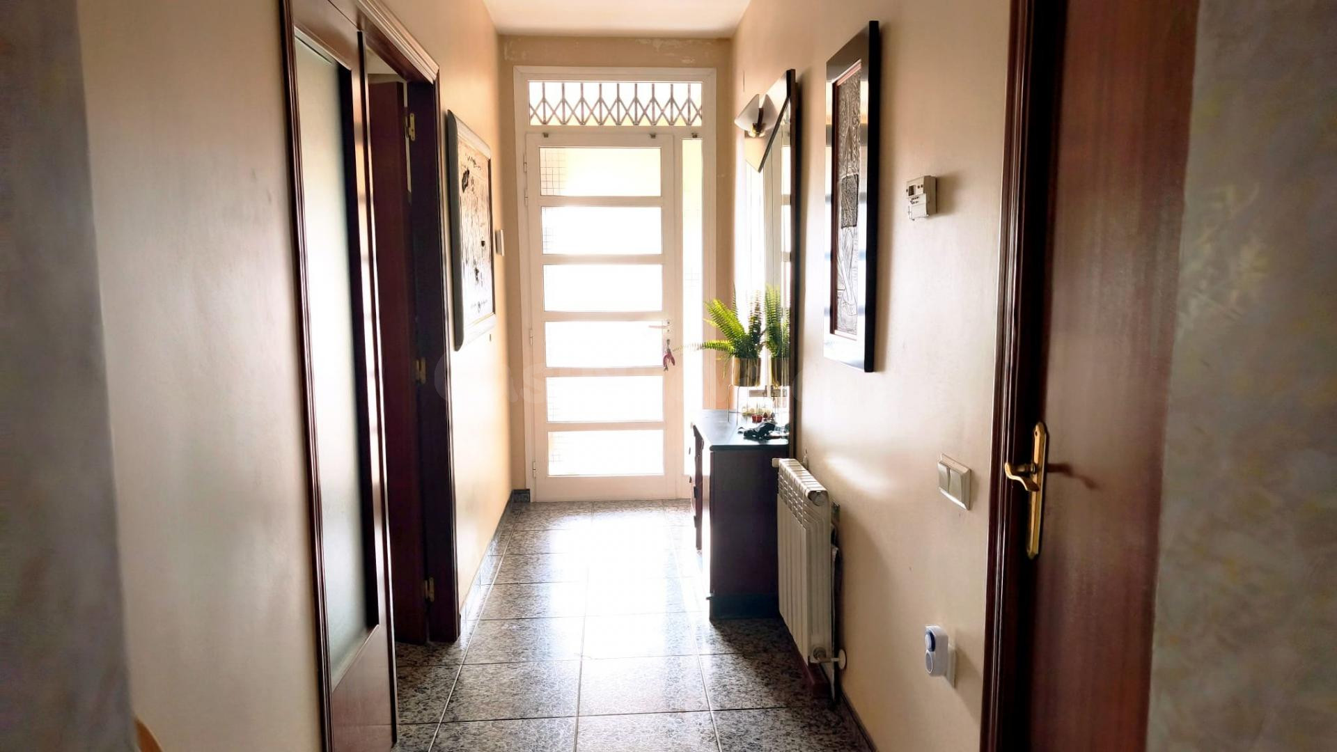 Chalet 5 habitaciones 214m² en venta - Barri de l hostal