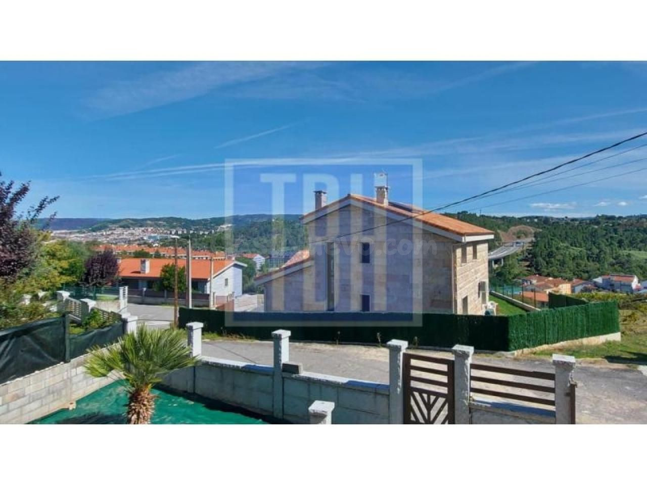 Casa unifamiliar en venta en Barbadas - foto 3