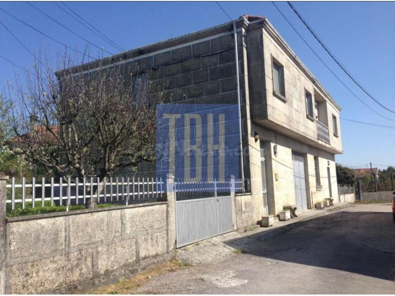 Casa en venta en O Carballiño