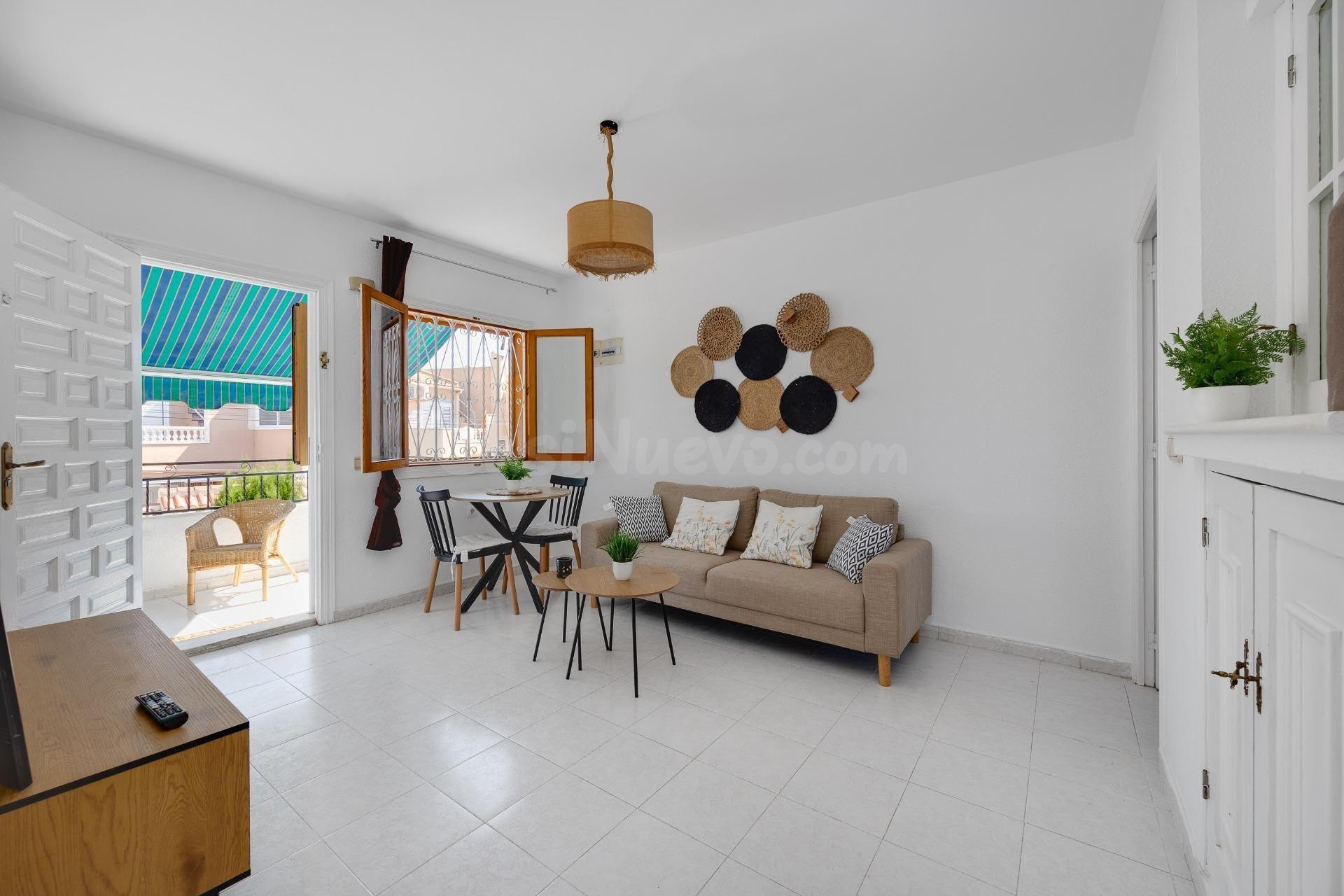 Bungalow Planta Alta en Los Frutales con Solarium Privado