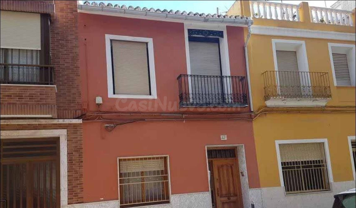 Casa 3 habitaciones 99m² en venta - Pueblo