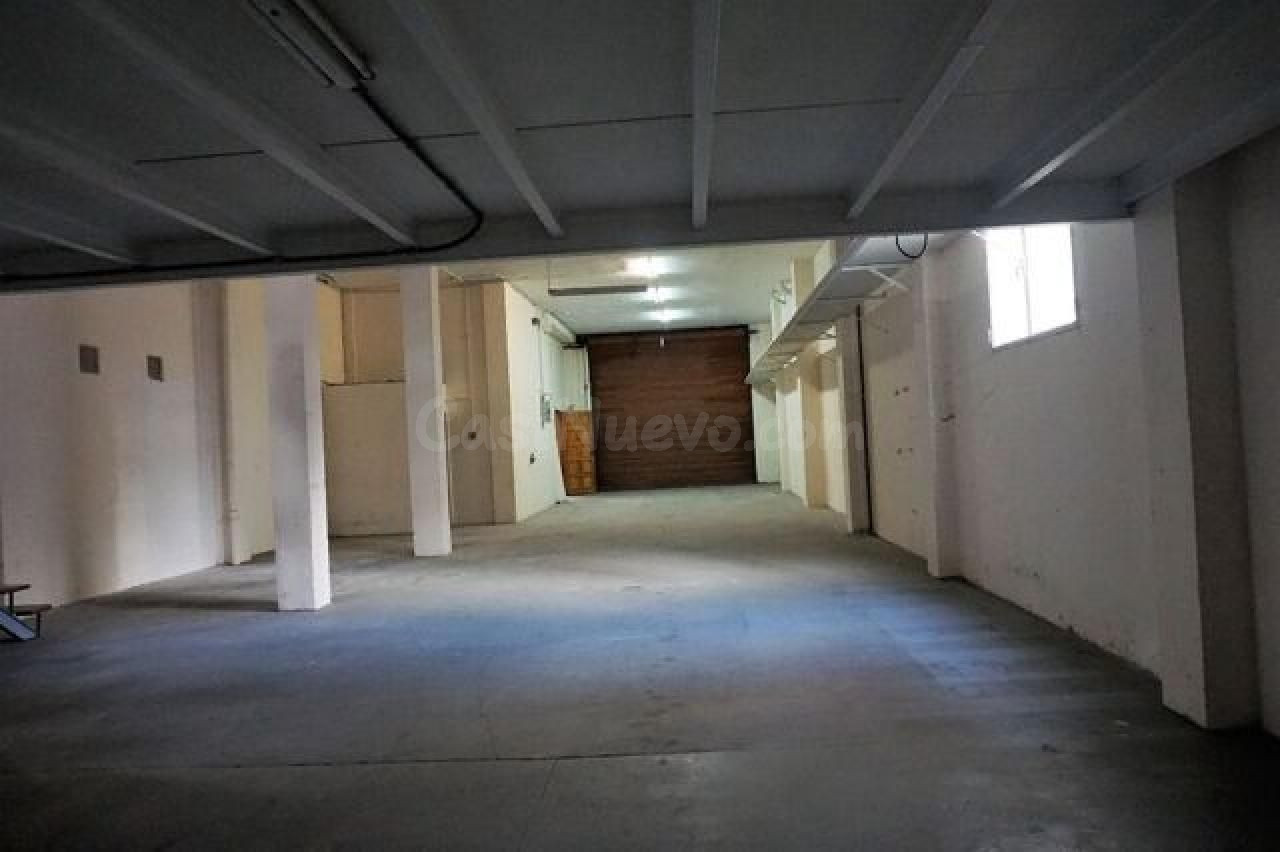 Se vende Bajo y Sotano en el Couto
