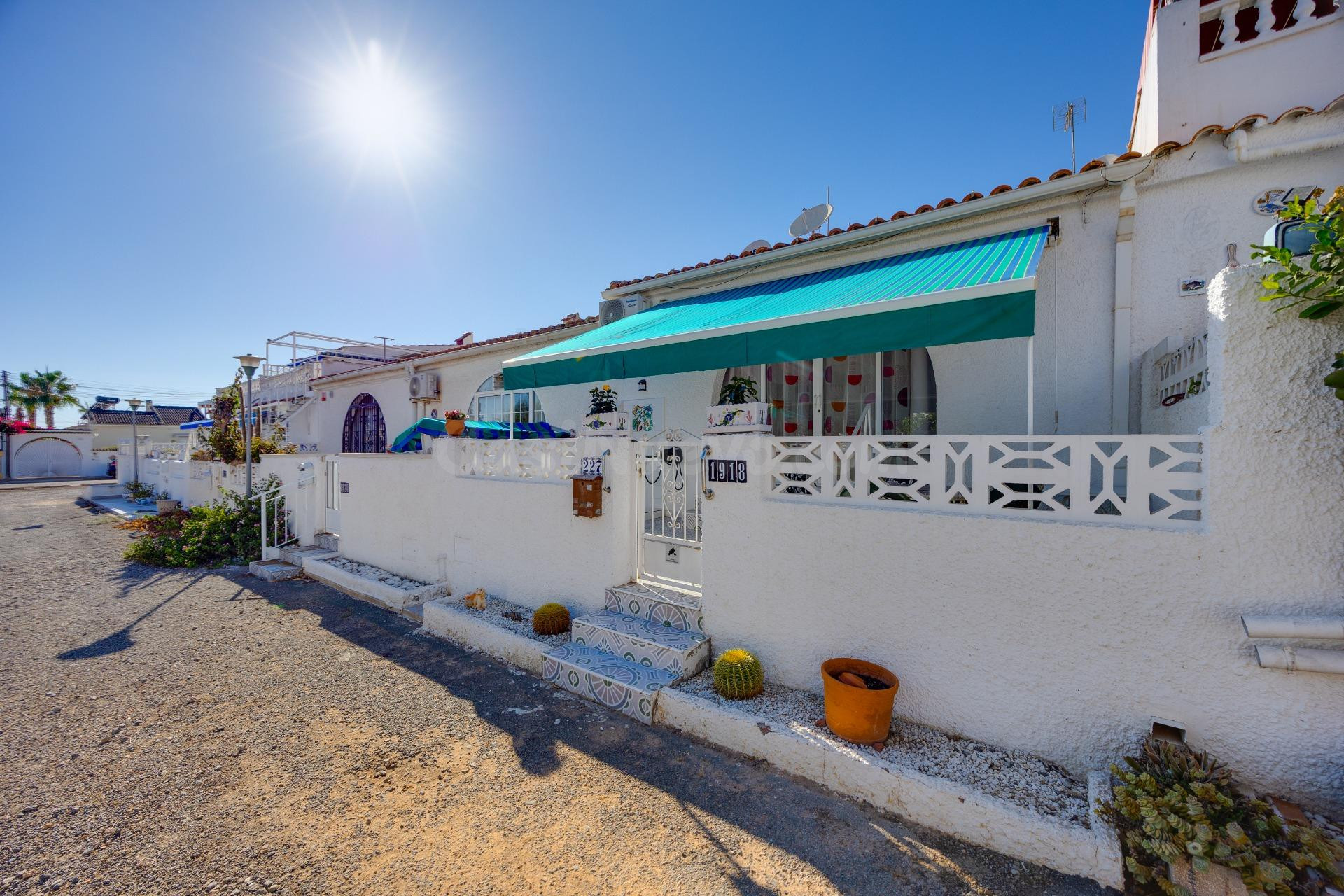 Encantador Bungalow en Planta Baja en Torrevieja