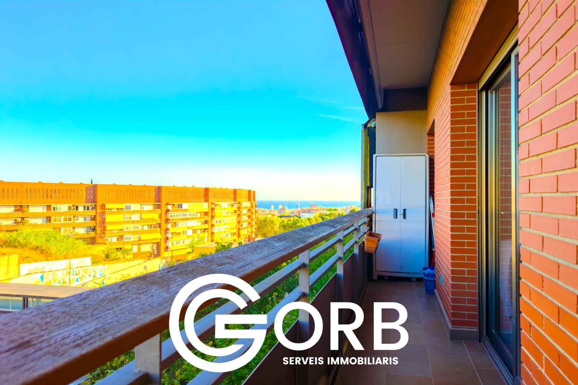 PISO CON BALCÓN, VISTAS AL MAR, PARKING Y TRASTERO EN CAMÍ DE LA SERRA