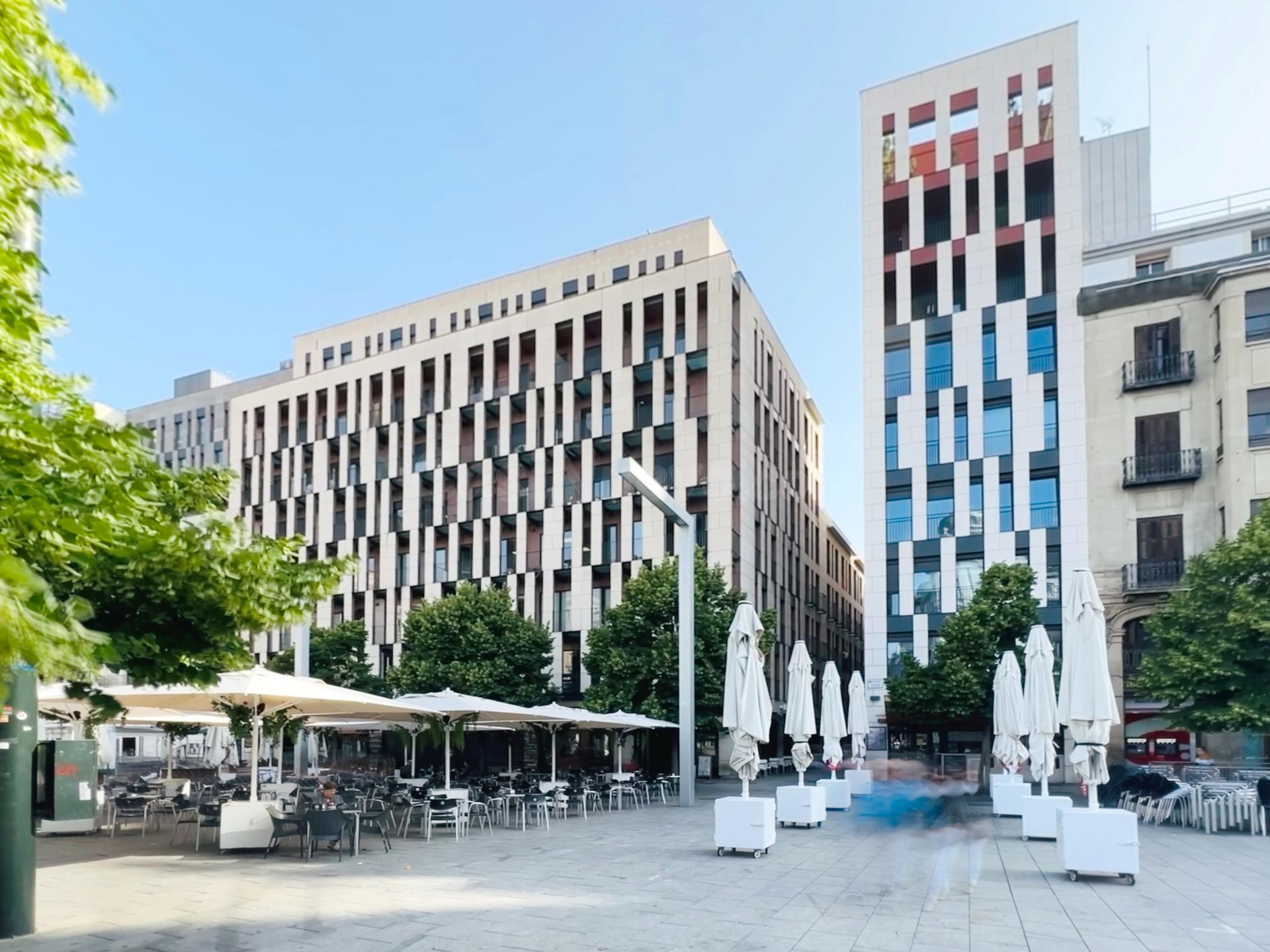 ALQUILER PISO DE DOS DORMITORIOS EN PLENO CENTRO - PLAZA DE ESPAÑA - ZARAGOZA