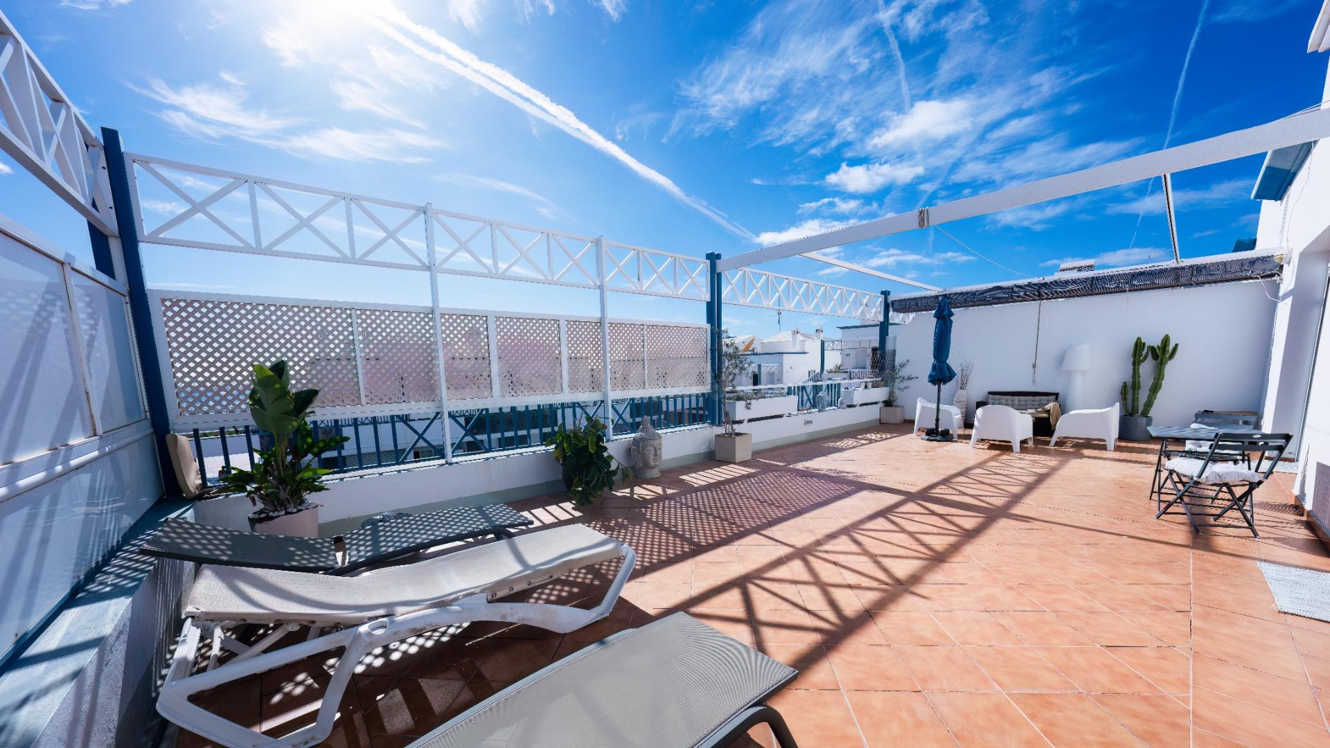 Exclusivo apartamento de standing primera línea del mar en P - foto 5