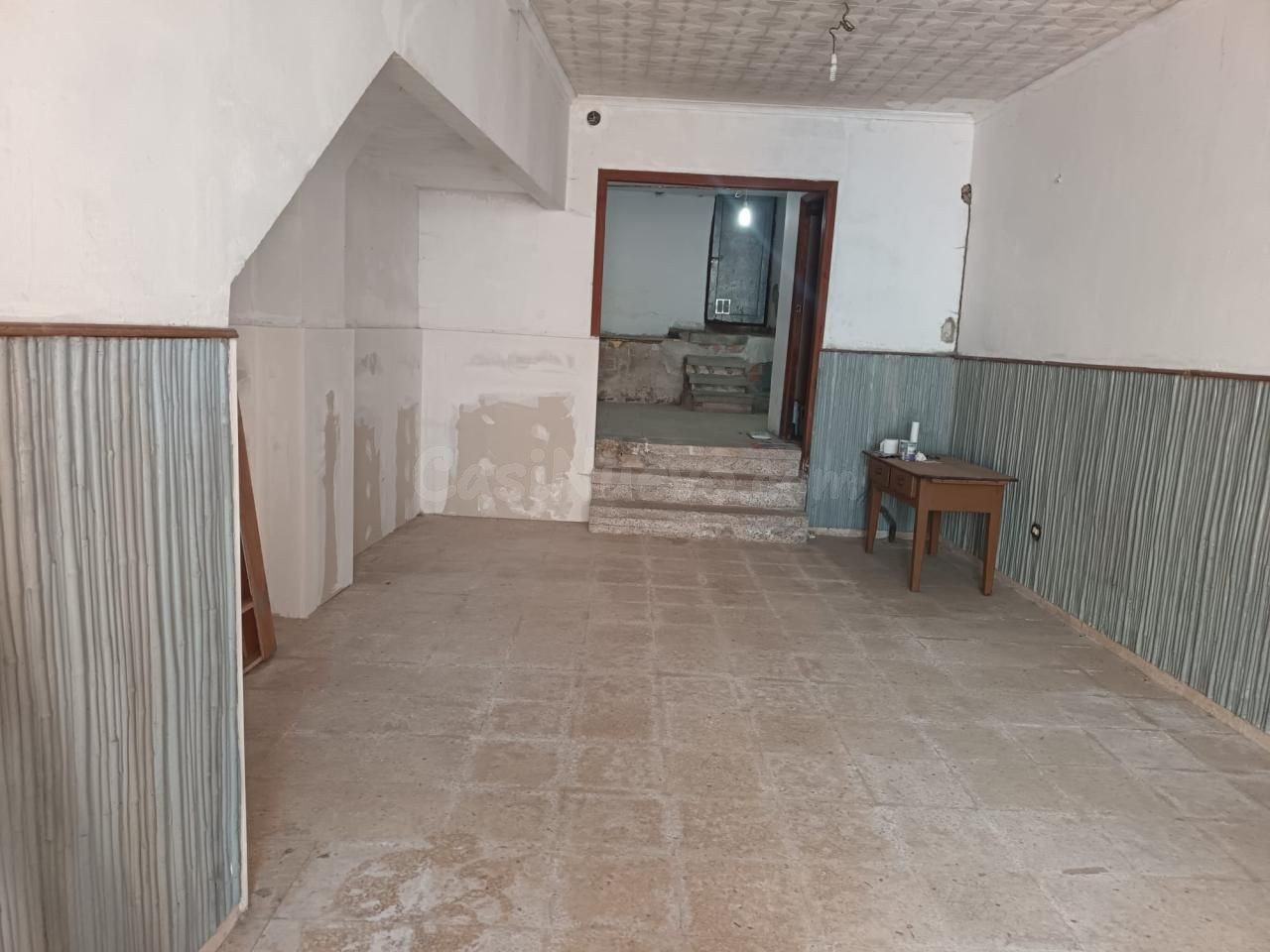 OPORTUNIDAD!!! SE ALQUILA BAJO ECONOMICO EN CASCO VIEJO