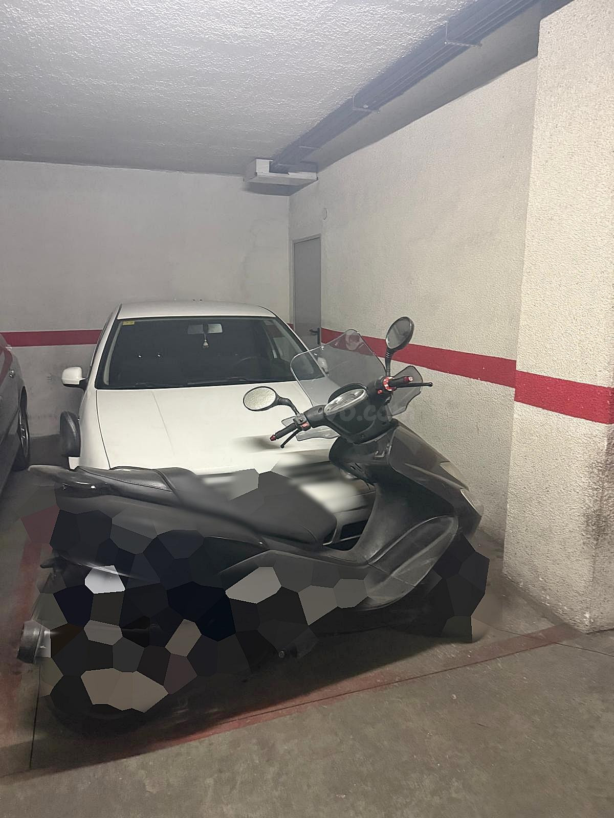 GARAJE CON TRASTERO EN DOLORES IBÁRRURI