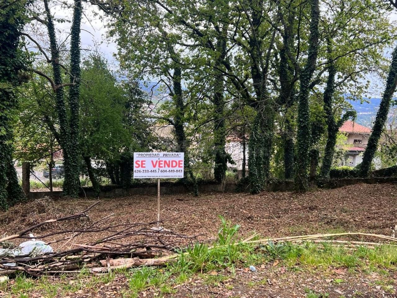 ¡¡¡NOVEDAD!!! TERRENO DE 1700M2 EN AVD AEROPUERTO CON LICENCIA PARA CONSTRUIR