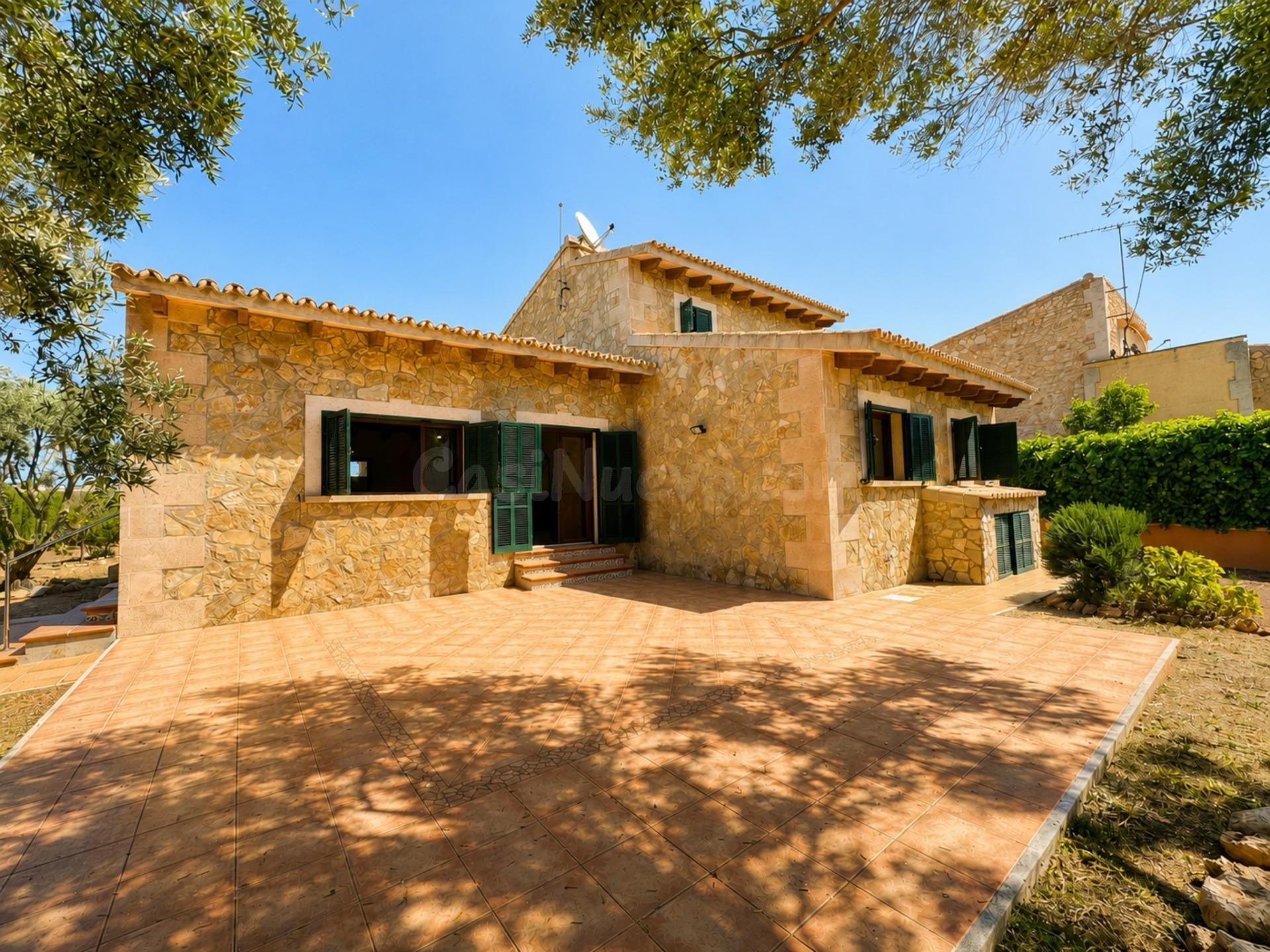 Chalet independiente en venta en urbanización El Paraiso, Sa Rapita.