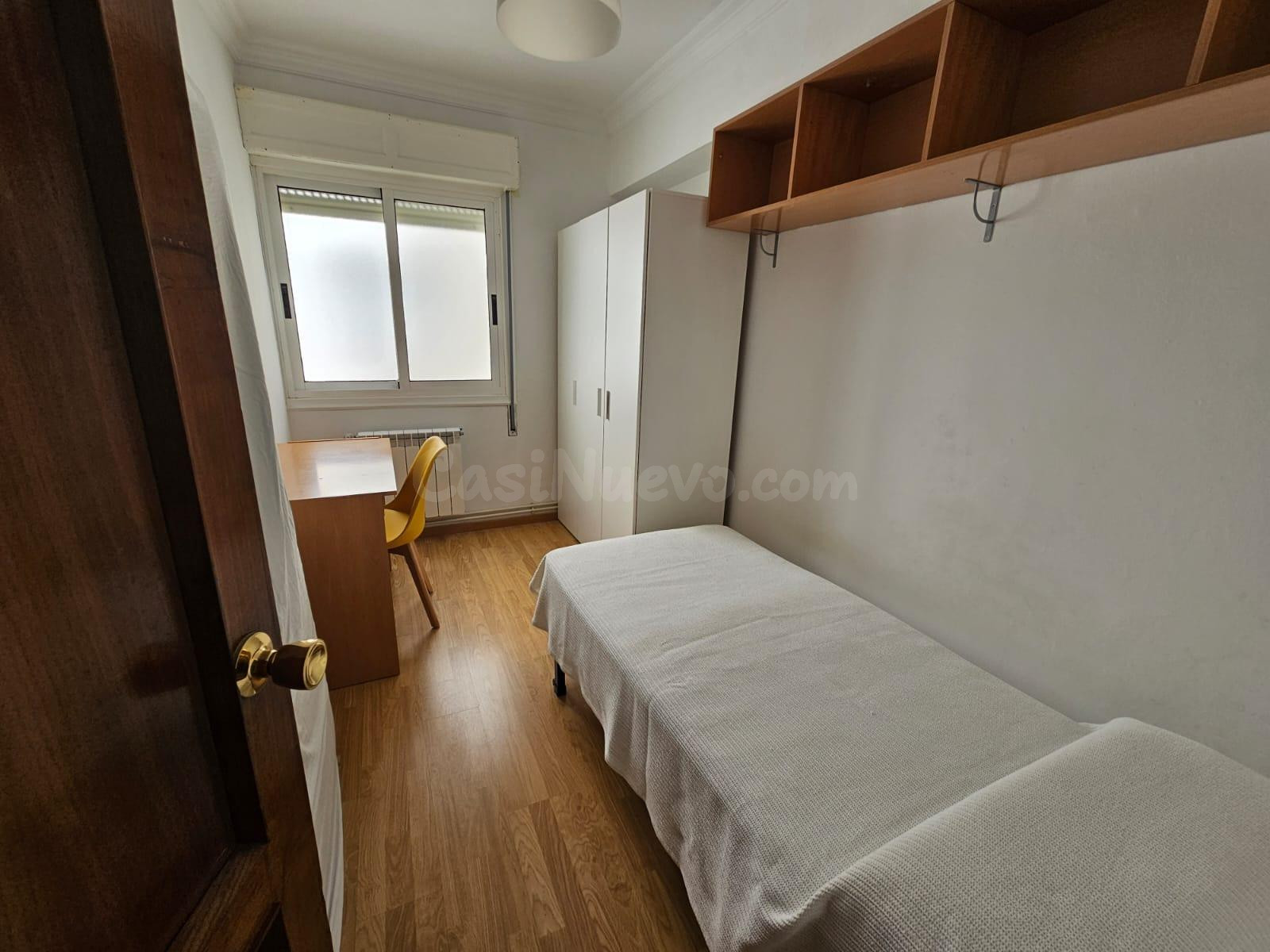 CAMPAÑA ESTUDIANTES 2026/2027. LA MOTIVACIÓN TE IMPULSA, PERO EL TRABAJO TE MANTIENE. UNA habitación DISPONIBLES EN EL INMUEBLE SITO EN PLAZA DA LEXION