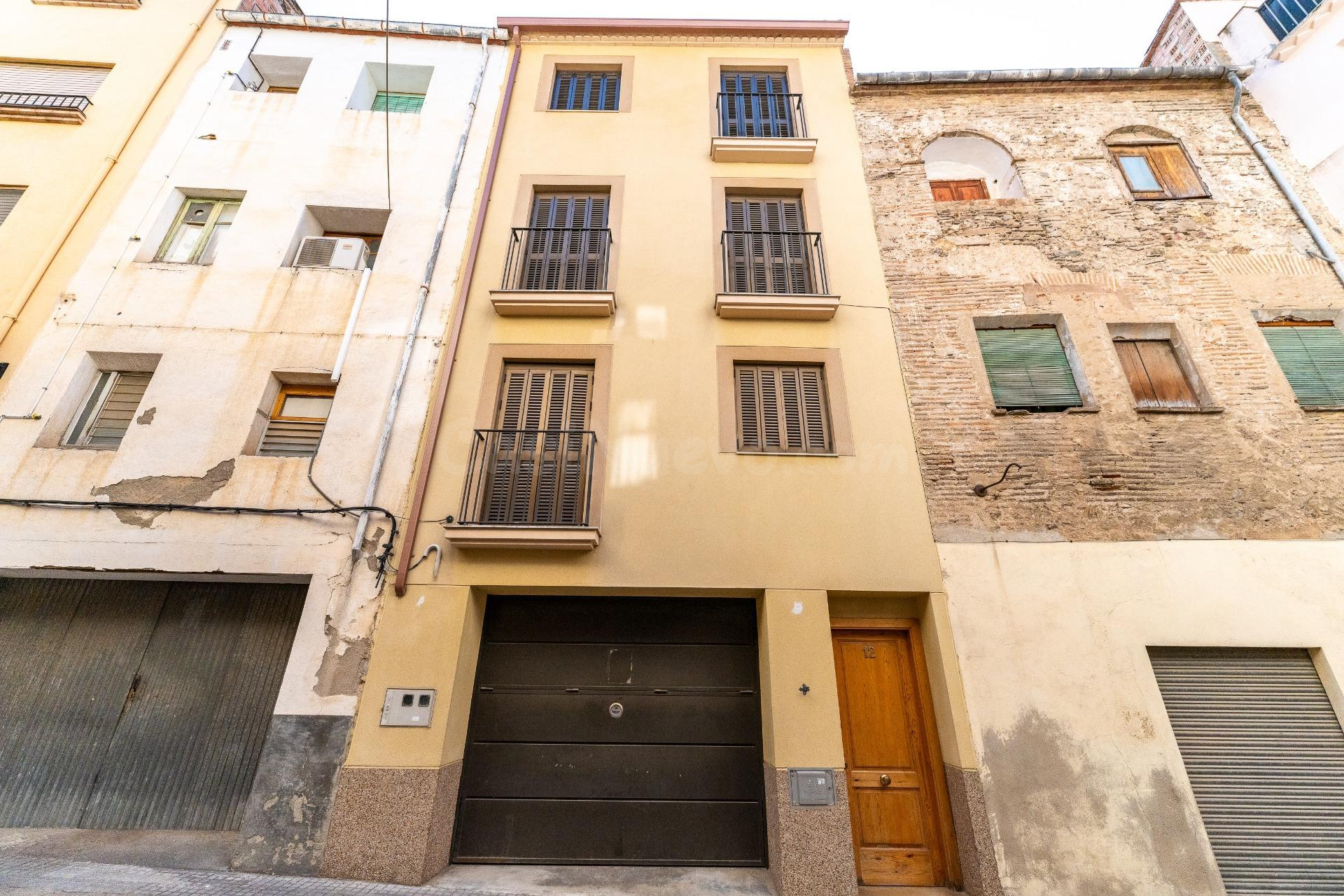 Casa seminueva en venta en el centro de Falset