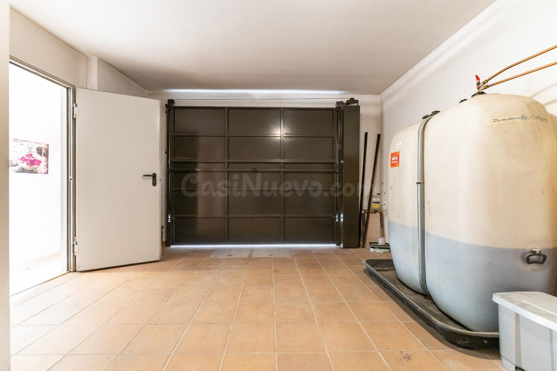 Casa seminueva en venta en el centro de Falset - foto 3