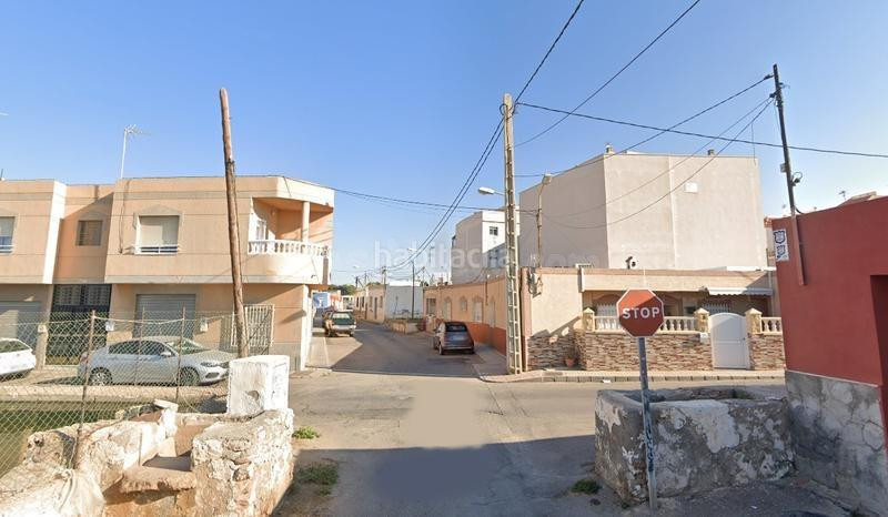 DÚPLEX OCUPADO POR PERSONA SIN JUSTO TÍTULO