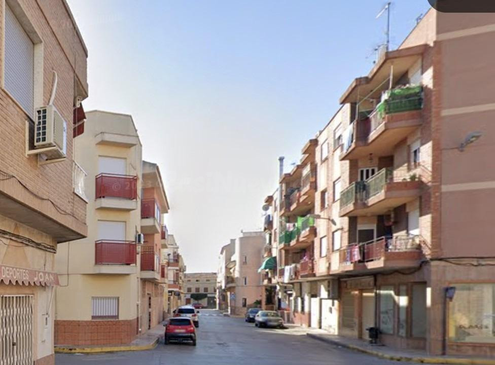¡Rebajado! PISO OCUPADO POR PERSONA SIN JUSTO TÍTULO