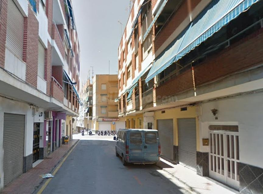 ¡Rebajado! PISO OCUPADO POR PERSONA SIN JUSTO TÍTULO (Antiguo Deudor Hipotecario)