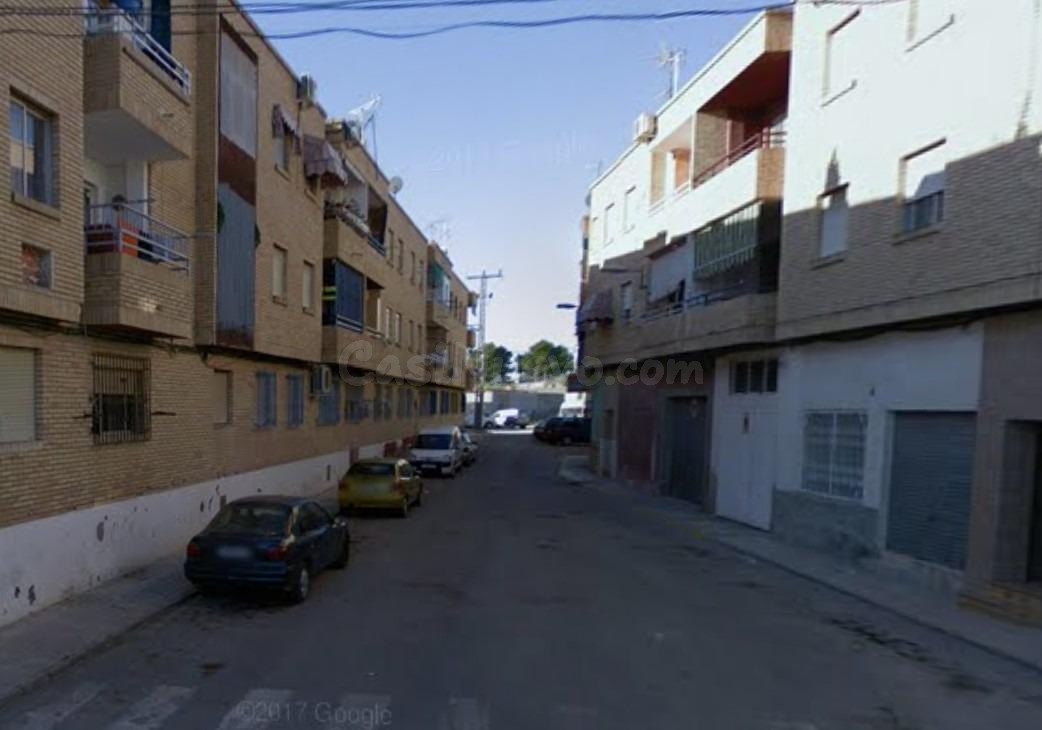 PISO OCUPADO POR PERSONA SIN JUSTO TÍTULO