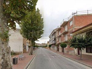 ¡Rebajado! VIVIENDA UNIFAMILIAR ADOSADA OCUPADA POR PERSONA SIN JUSTO TÍTULO