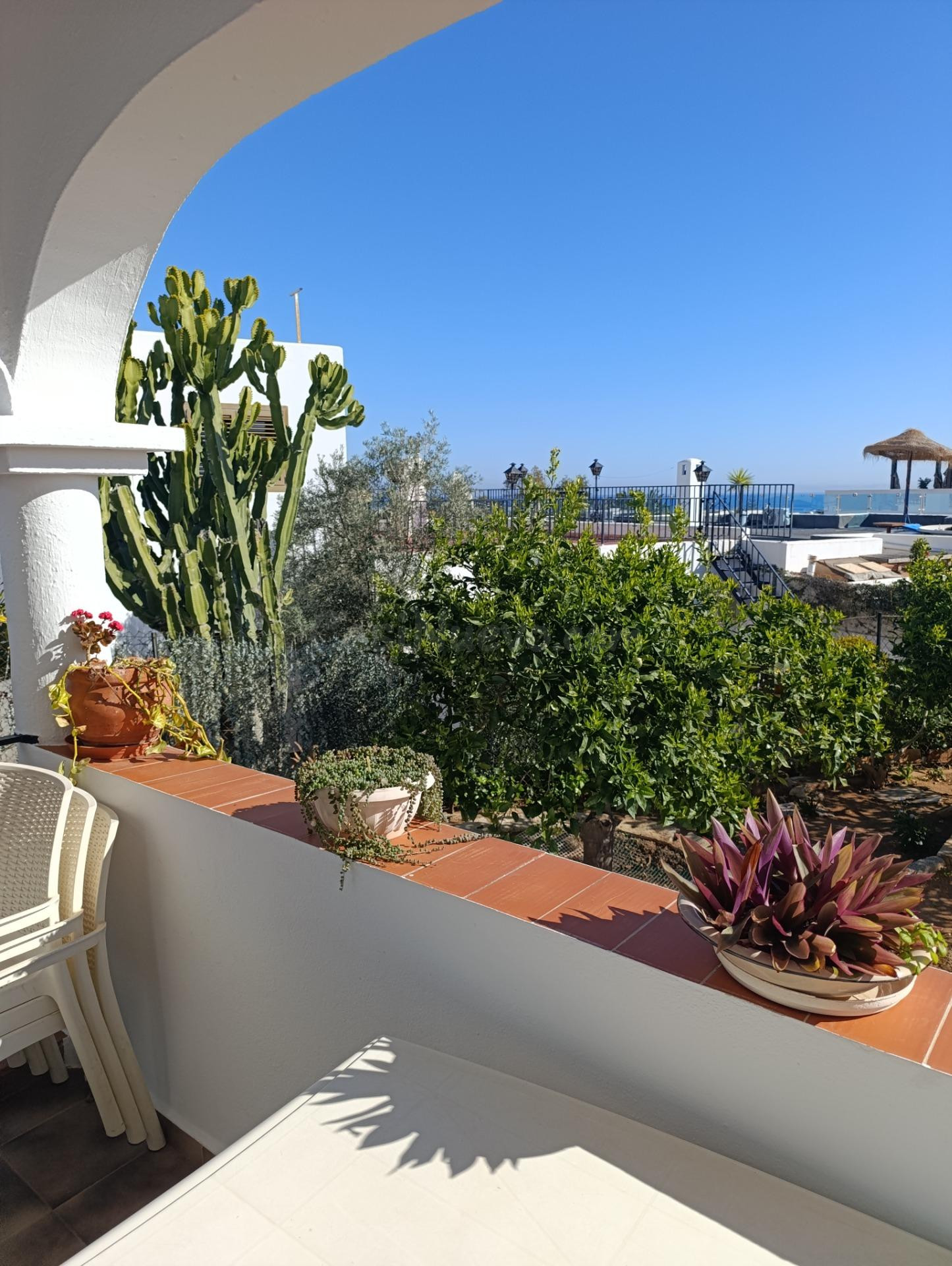 ESPECTACULAR CHALET DE 4 DORMITORIOS A 600m DE LA PLAYA EN M - foto 5