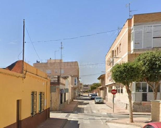 ¡Rebajado! PISO OCUPADO POR PERSONA SIN JUSTO TÍTULO
