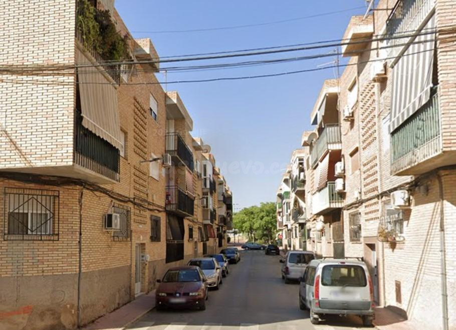 ¡Rebajado! PISO OCUPADO POR PERSONA SIN JUSTO TÍTULO