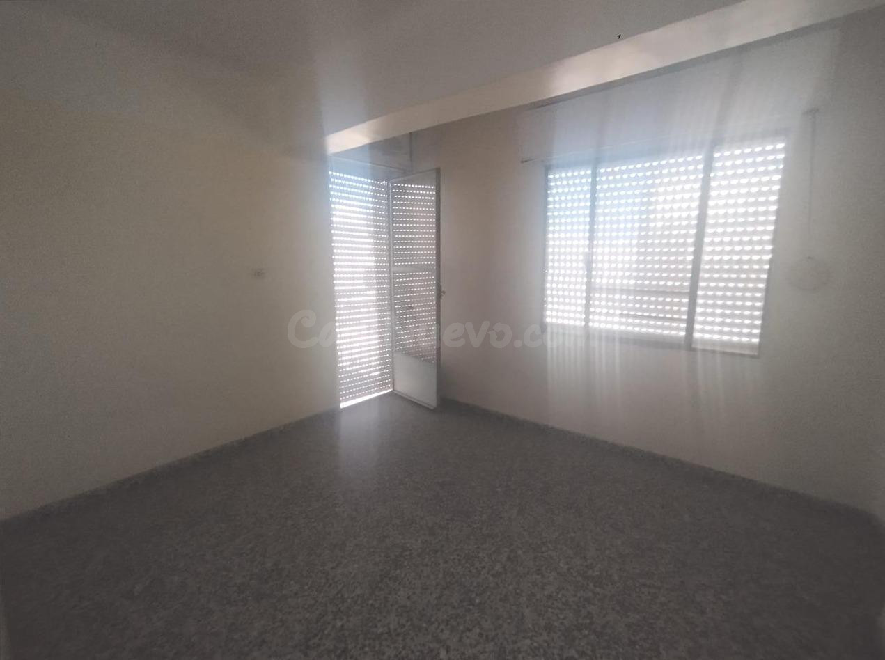 Oportunidad de Inversión en el Centro de Molina de Segura por solo €47,000