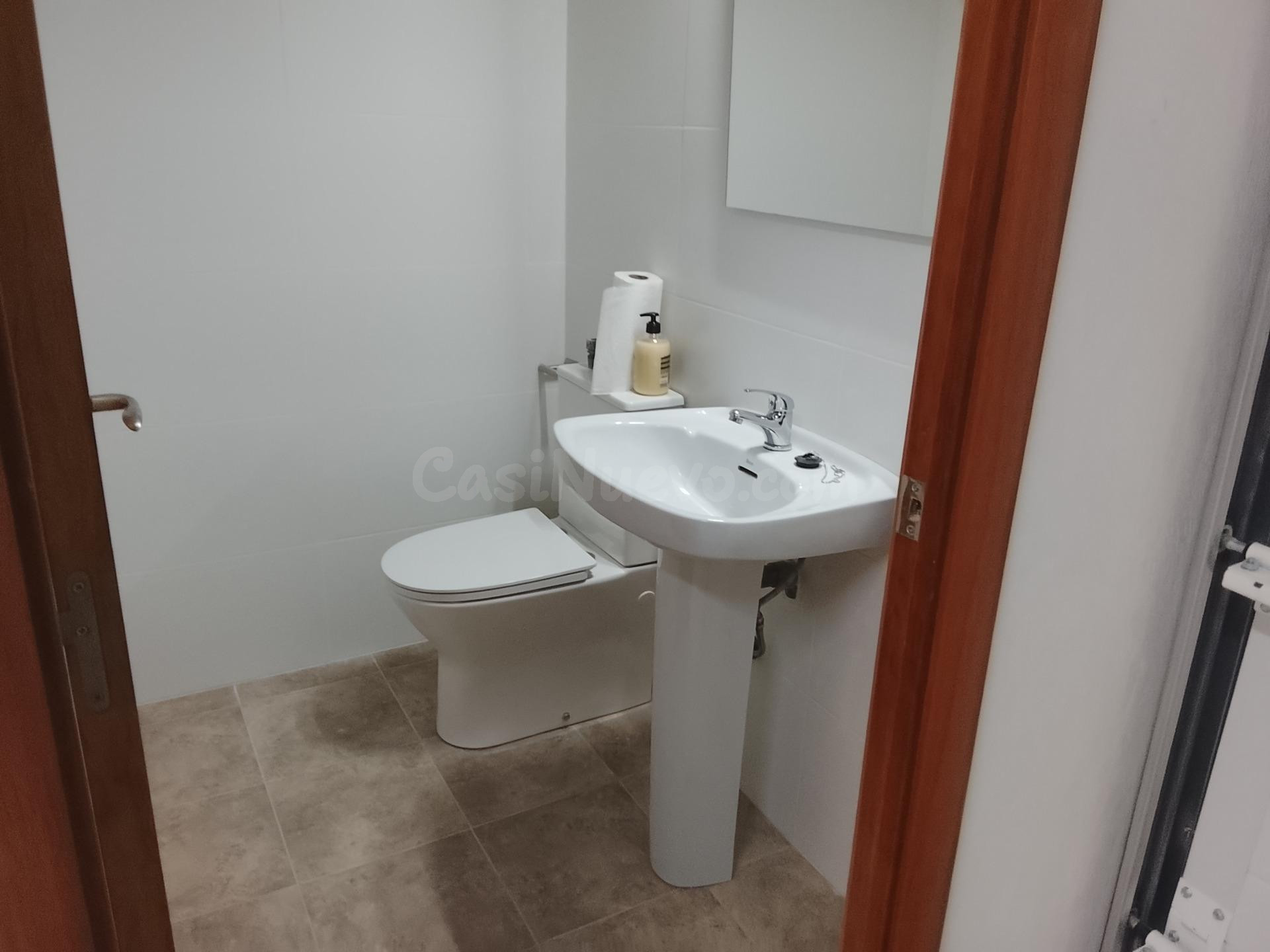 Oportunidad única: nave reformada en alquiler por 1.200 €/me - foto 5