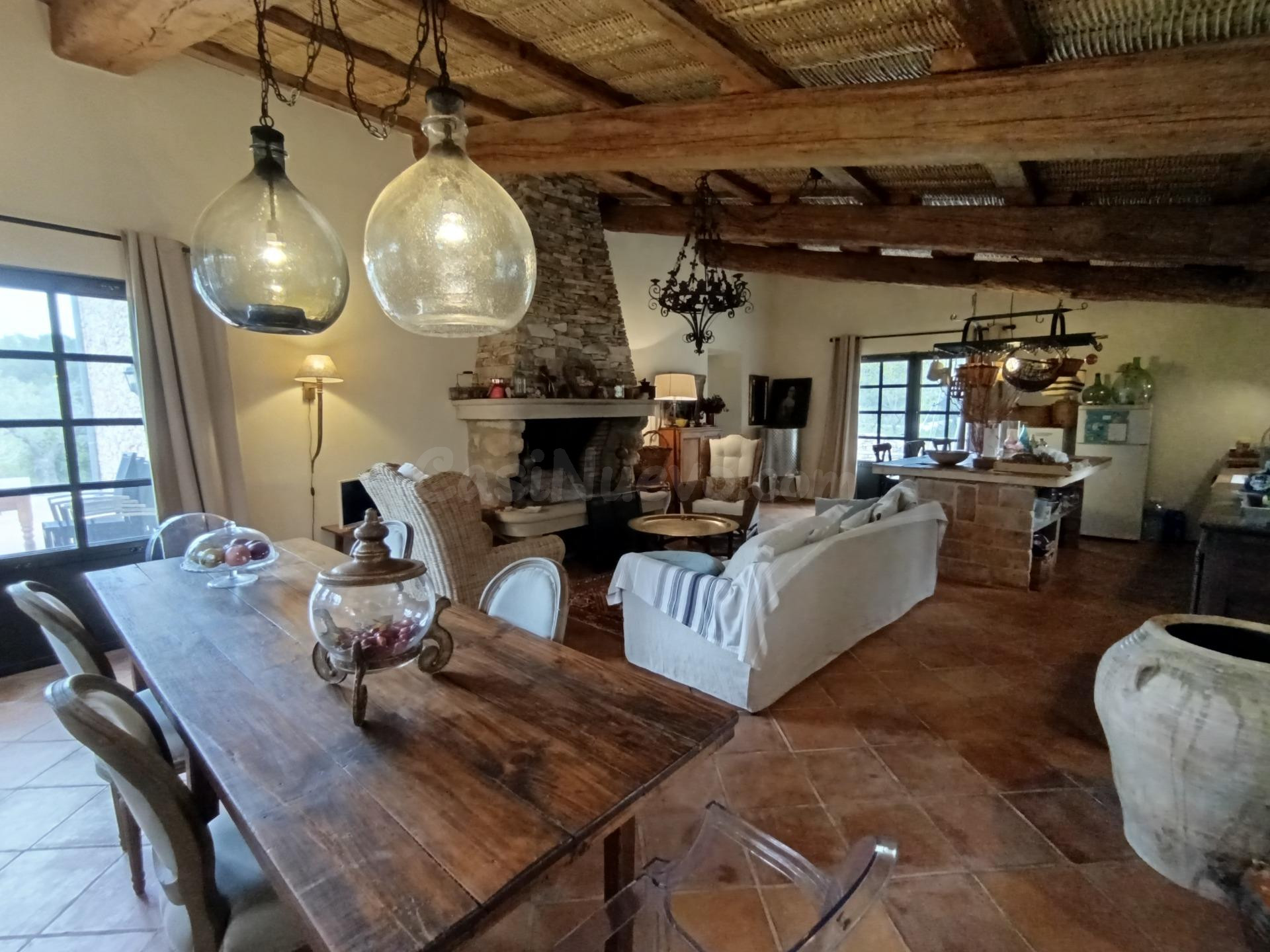 Preciosa finca reformada auténtica en Tivissa, cerca de las 